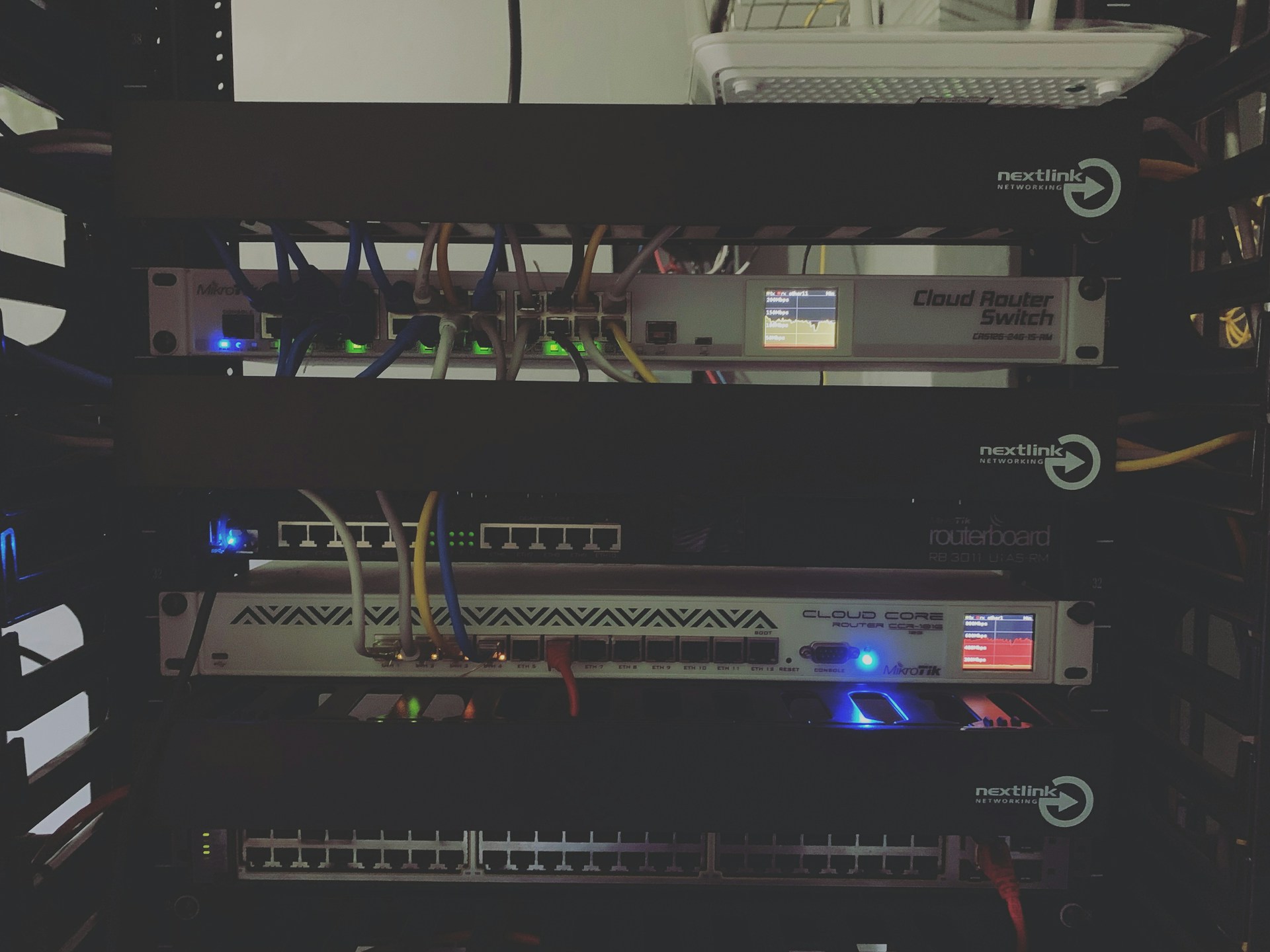Build a Powerful Homelab Dashboard with Dashy